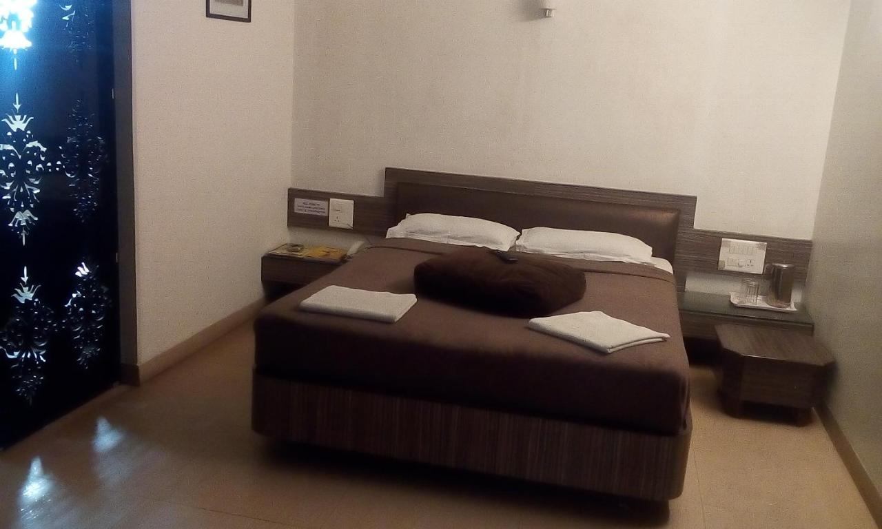 Mahābaleshwar Hotel Rama Executive מראה חיצוני תמונה