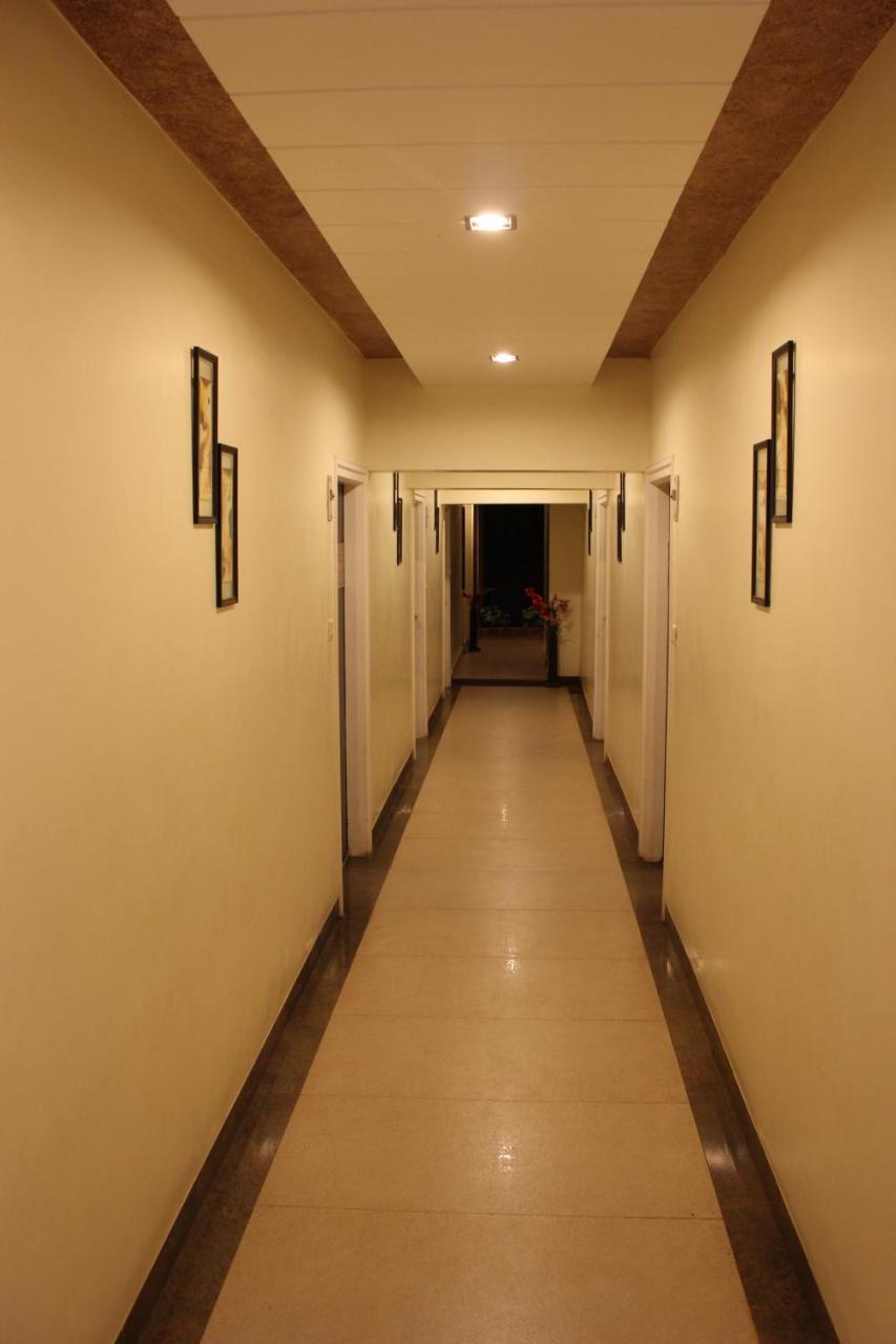 Mahābaleshwar Hotel Rama Executive מראה חיצוני תמונה