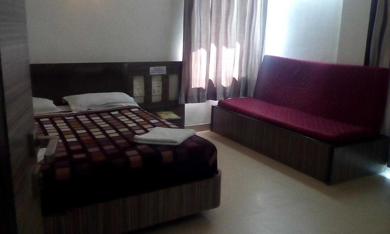 Mahābaleshwar Hotel Rama Executive מראה חיצוני תמונה