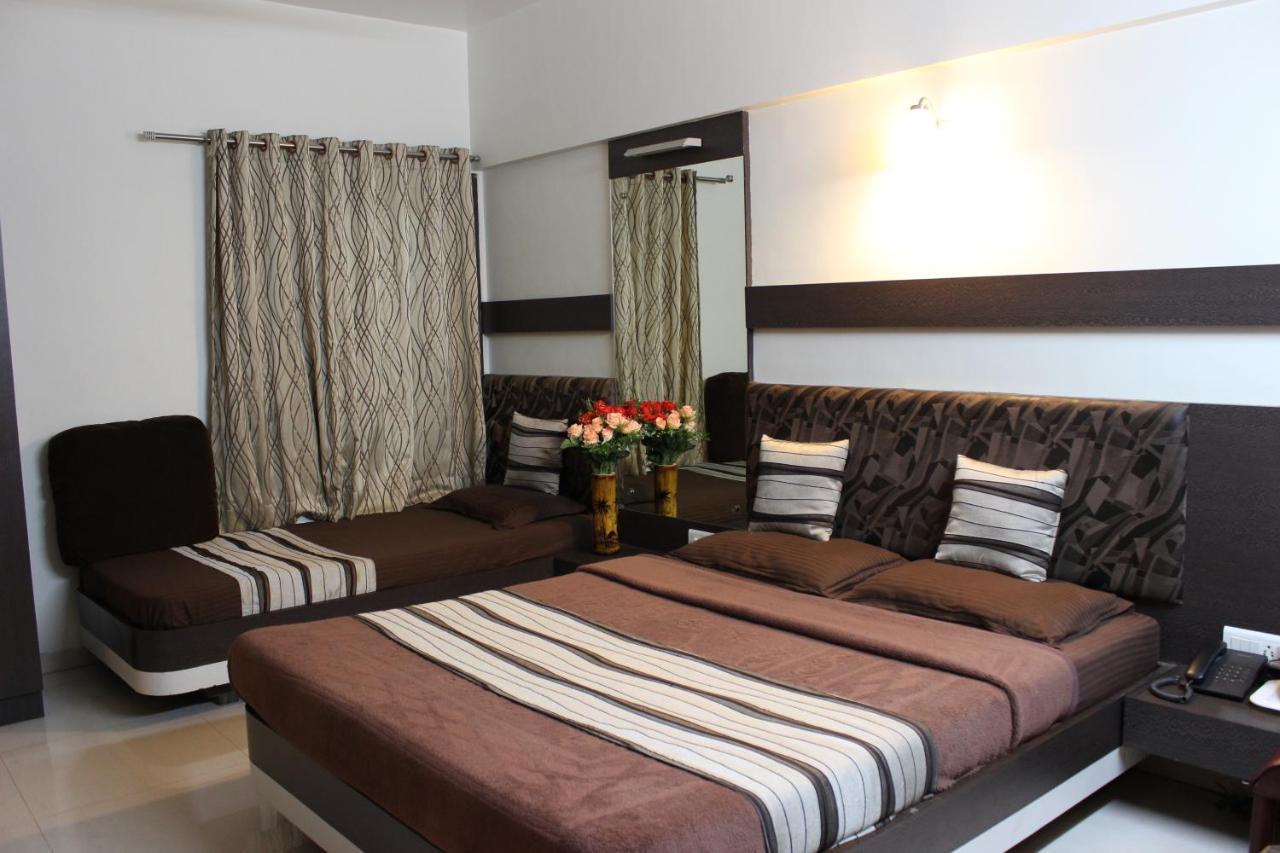 Mahābaleshwar Hotel Rama Executive מראה חיצוני תמונה